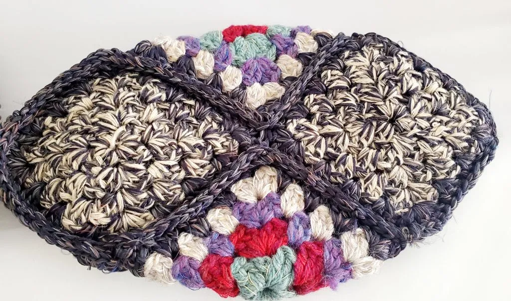 Hand-Crocheted Slippers [Adult Size] (0412)