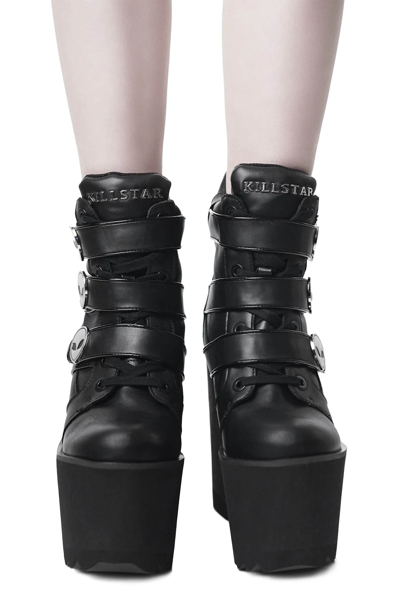 She's Out There Wedges - Resurrect